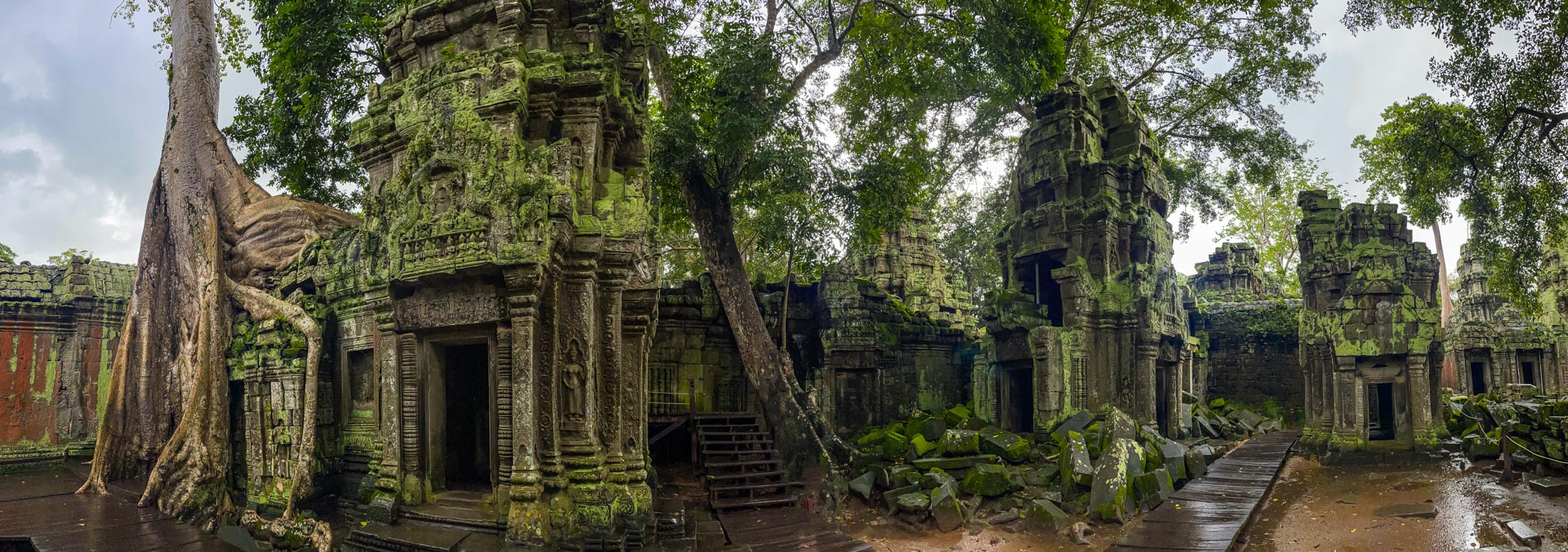 /fm/Files//Pictures/Ido Uploads/Asia/cambodia/All/Angkor Wat - Inside Temple and Trees View - PN.jpg